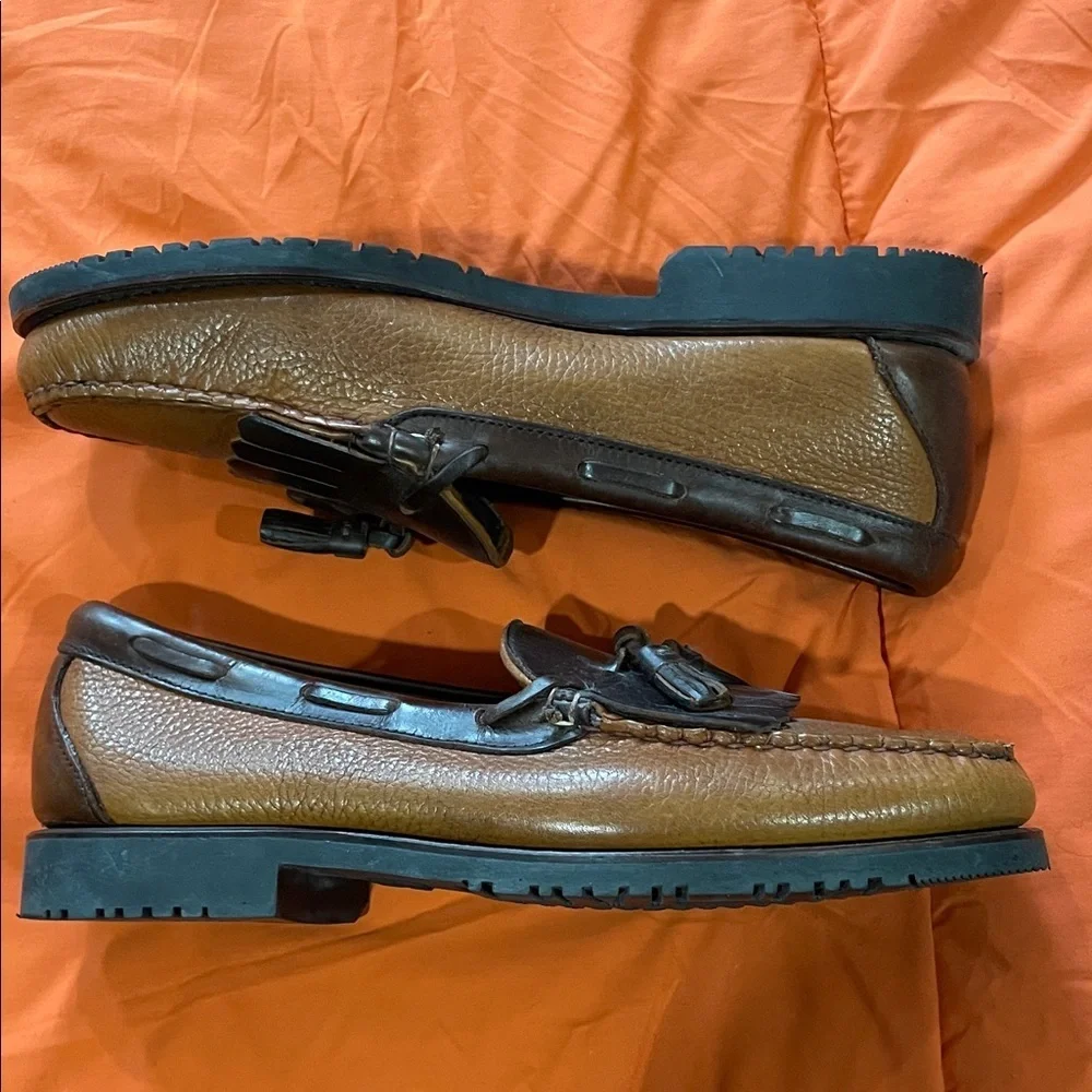 Allen Edmonds Brown and Black Tassel Loafers